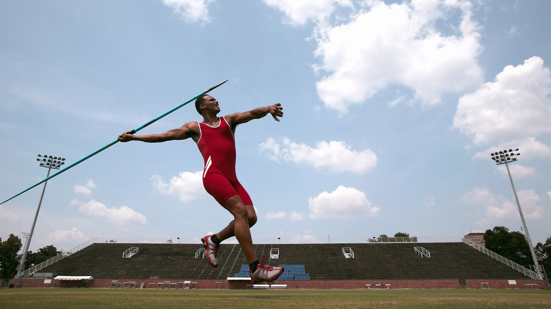 世界田径锦标赛:日本运动员表现抢眼,多枚金牌飙升,世界田径锦标赛奖牌榜